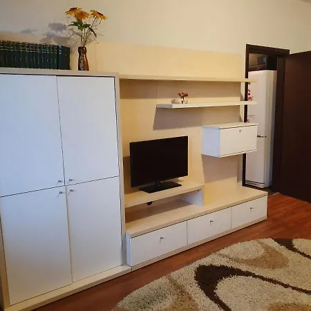 Appartement Rasarit De Soare -Auchan Titan
